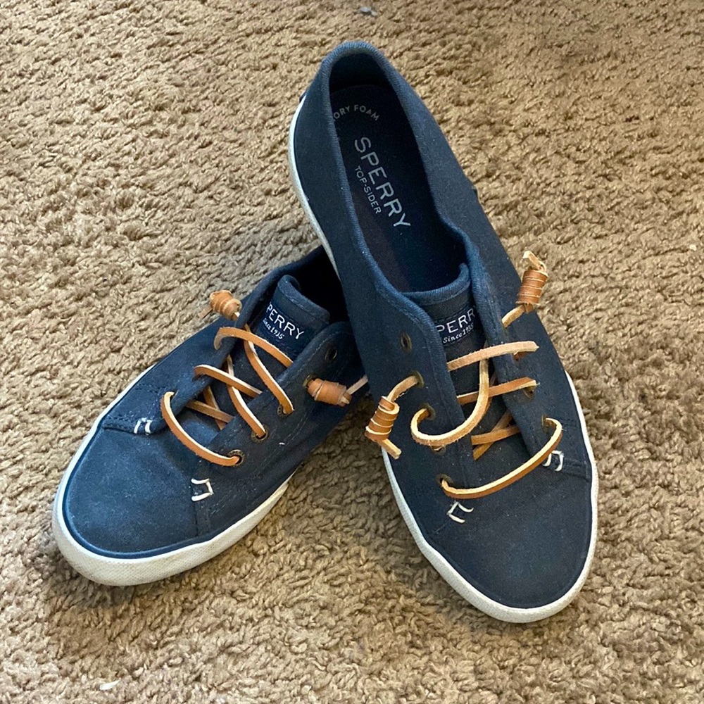 Sperry boat shoes.